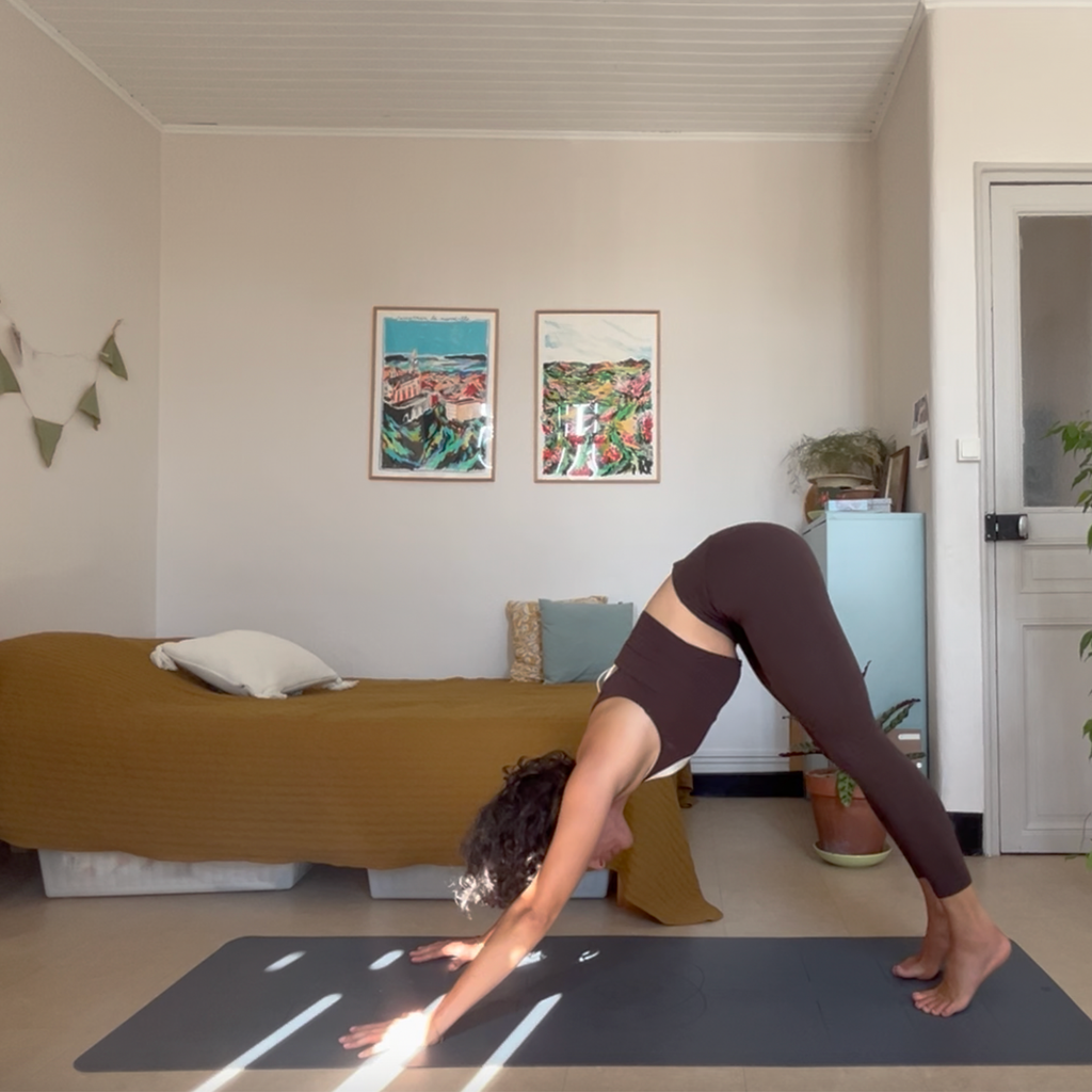 21 MATINS 👁 Programme de yoga en ligne